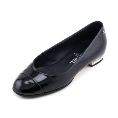 Chanel Black Patent Pearl Embellished Ballet Flats Size US 5.5 US | 35.5 EU